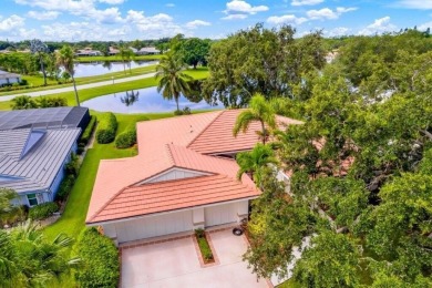 Beautiful views of 2 lakes from all the living areas in this 3 on Martin Downs Country Club in Florida - for sale on GolfHomes.com, golf home, golf lot