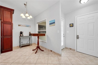 **Charming 3-Bed, 2-Bath Villa with Spacious Yard in Naples on Royal Palm Golf Club in Florida - for sale on GolfHomes.com, golf home, golf lot