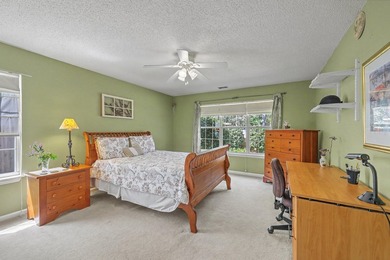 Location, Convenience & Easy Living - This one checks every box! on Shadowmoss Plantation Golf Club in South Carolina - for sale on GolfHomes.com, golf home, golf lot