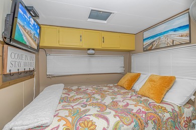 Do you want to live on VACATION full time or have a fabulous on Prestwick Country Club in South Carolina - for sale on GolfHomes.com, golf home, golf lot