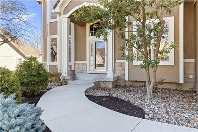 Stop the car-this is the one you've been waiting for. Perfectly on Falcon Ridge Golf Course in Kansas - for sale on GolfHomes.com, golf home, golf lot