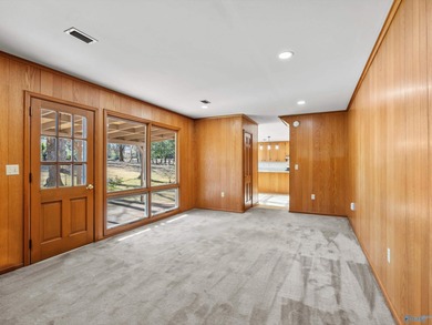 This spacious, immaculately maintained 5BR/2.5BA home is located on Point Mallard Golf Course in Alabama - for sale on GolfHomes.com, golf home, golf lot