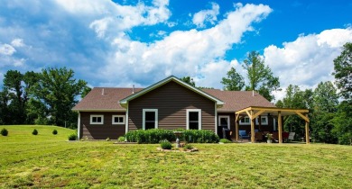 Picturesque views, privacy, beautiful two year old custom home on Hidden Valley Golf Course in Kentucky - for sale on GolfHomes.com, golf home, golf lot