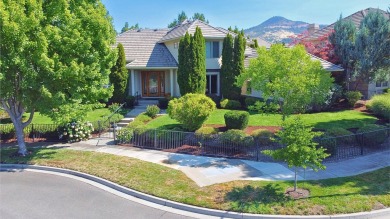 EXPERIENCE LUXURY LIVING ON THE GOLF COURSE in the highly on Rogue Valley Country Club in Oregon - for sale on GolfHomes.com, golf home, golf lot