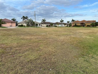 Over half an acre with southern exposure on the St. Andrews on Saint Andrews South Golf Club in Florida - for sale on GolfHomes.com, golf home, golf lot