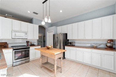 PRICED TO SELL! PLUS, BUYER INCENTIVE - 1-YEAR HOME WARRANTY on Heritage Palms Golf and Country Club in Florida - for sale on GolfHomes.com, golf home, golf lot