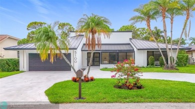 Welcome to this beautifully renovated 5BD/2.5BA home in Seagate on Hamlet Country Club in Florida - for sale on GolfHomes.com, golf home, golf lot