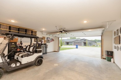 This end unit in The Dwellings has all the upgrades! One owner on Indian Hills Golf Club in Iowa - for sale on GolfHomes.com, golf home, golf lot