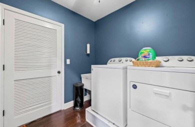 Welcome to this spacious 3-bedroom, 2 1/2-full bathroom home on Mirror Lake Golf Club in Georgia - for sale on GolfHomes.com, golf home, golf lot