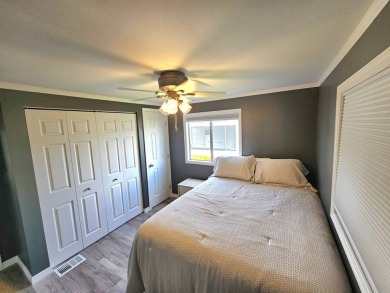 HUGE INCENTIVE, ALL LOT RENT WILL BE PAID THRU THE END OF THE on Riverbend Golf and Country Club in Florida - for sale on GolfHomes.com, golf home, golf lot