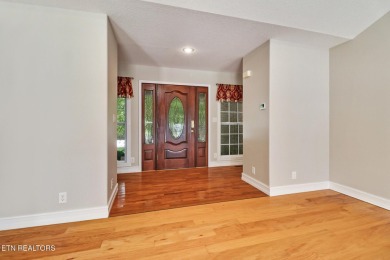 Looking for a move in ready home with great bones for under on Heatherhurst Golf Course in Tennessee - for sale on GolfHomes.com, golf home, golf lot