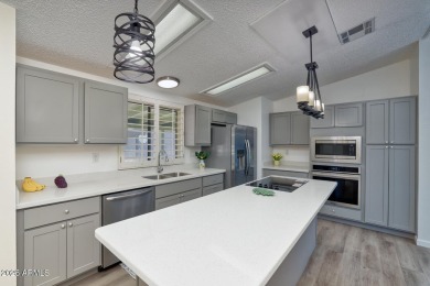 Fully Remodeled 2-Bed, 2-Bath Home in Paradise Peak West - on Paradise Peak Golf Course in Arizona - for sale on GolfHomes.com, golf home, golf lot