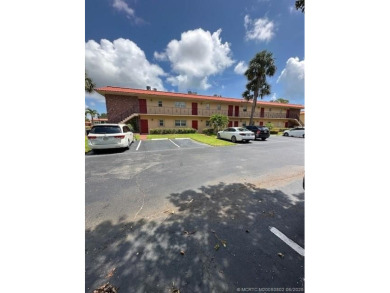 Centrally located on the 2nd floor overlooking the beautifully on Monterey Yacht and Country Club in Florida - for sale on GolfHomes.com, golf home, golf lot