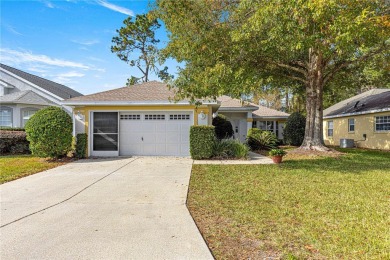 Beautifully remodeled two bedroom home in desirable Oak Run on Royal Oaks Golf Club in Florida - for sale on GolfHomes.com, golf home, golf lot