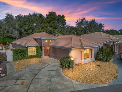 Welcome to this charming El Cancun Courtyard Villa offering on El Diablo Executive Golf Course in Florida - for sale on GolfHomes.com, golf home, golf lot