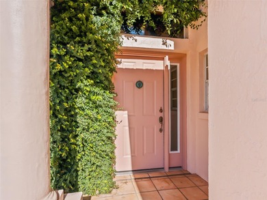 Welcome to this charming El Cancun Courtyard Villa offering on El Diablo Executive Golf Course in Florida - for sale on GolfHomes.com, golf home, golf lot