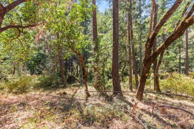 Bring your vision to life on this nearly 1-acre parcel in the on  in Oregon - for sale on GolfHomes.com, golf home, golf lot