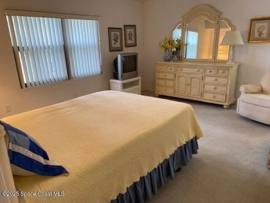 Sun N Green- Melbourne's Premier 55t Complex. Move in ready on Mallards Landing Golf Course in Florida - for sale on GolfHomes.com, golf home, golf lot
