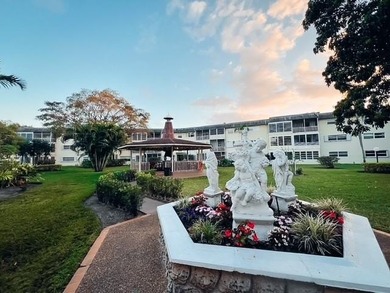 RARE & SPACIOUS 3-BEDROOM 3-BATHS WITH STUNNING LAKE & GOLF on Lauderhill Golf Course in Florida - for sale on GolfHomes.com, golf home, golf lot