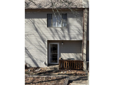 FABULOUS REMODEL on 2BR, 1.5 Ba condo just a short stroll to the on  in Arkansas - for sale on GolfHomes.com, golf home, golf lot