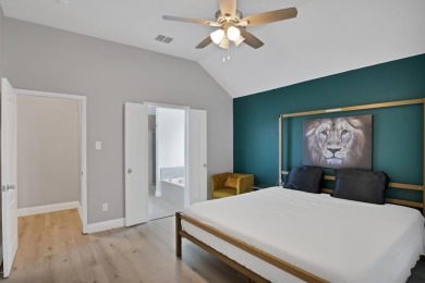 Fall in love with life in Waterview!

This beautifully on Jim Boggs in Texas - for sale on GolfHomes.com, golf home, golf lot