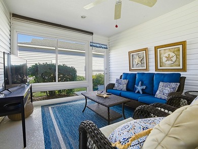 BEAUTIFULLY MAINTAINTED 2/2 MOONSTONE PATIO VILLA with separate on Pennbrooke Fairways in Florida - for sale on GolfHomes.com, golf home, golf lot