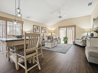 BEAUTIFULLY MAINTAINTED 2/2 MOONSTONE PATIO VILLA with separate on Pennbrooke Fairways in Florida - for sale on GolfHomes.com, golf home, golf lot