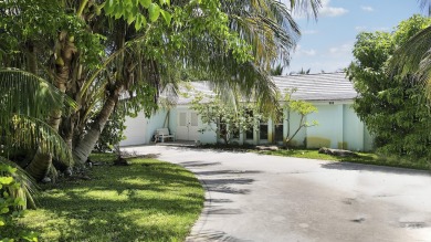 Located in the highly desirable Country Club Addition of the on North Palm Beach Country Club in Florida - for sale on GolfHomes.com, golf home, golf lot