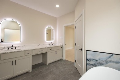 Rewrite using 1000 characters or less: Seller offering $5,000 in on Cedar Creek Country Club in Texas - for sale on GolfHomes.com, golf home, golf lot