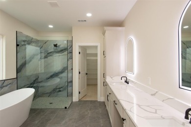 Rewrite using 1000 characters or less: Seller offering $5,000 in on Cedar Creek Country Club in Texas - for sale on GolfHomes.com, golf home, golf lot