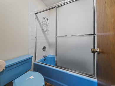 This Cooper-built 2bed-2bath renovation highlights the solid on Cortez Golf Course in Arkansas - for sale on GolfHomes.com, golf home, golf lot