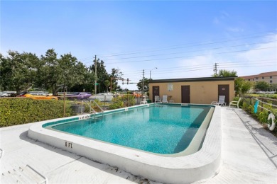 Located in the heart of Venice, this charming one bedroom, one on Bird Bay Executive Golf Club in Florida - for sale on GolfHomes.com, golf home, golf lot