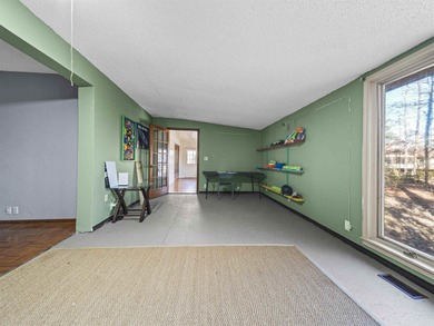 This Cooper-built 2bed-2bath renovation highlights the solid on Cortez Golf Course in Arkansas - for sale on GolfHomes.com, golf home, golf lot