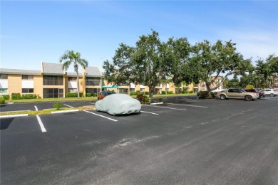 Located in the heart of Venice, this charming one bedroom, one on Bird Bay Executive Golf Club in Florida - for sale on GolfHomes.com, golf home, golf lot