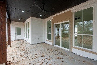 Rewrite using 1000 characters or less: Seller offering $5,000 in on Cedar Creek Country Club in Texas - for sale on GolfHomes.com, golf home, golf lot