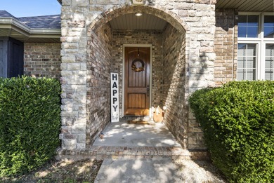 Welcome to this beautiful all-brick, single-story home in the on Deer Lake Golf Club in Missouri - for sale on GolfHomes.com, golf home, golf lot