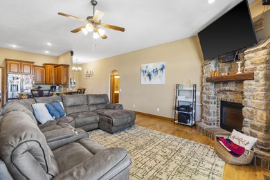 Welcome to this beautiful all-brick, single-story home in the on Deer Lake Golf Club in Missouri - for sale on GolfHomes.com, golf home, golf lot