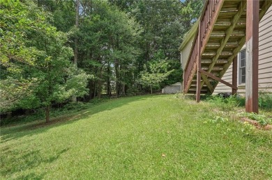 Charming 3 bedroom, 2.5 bath ranch on full unfinished basement on Mirror Lake Golf Club in Georgia - for sale on GolfHomes.com, golf home, golf lot