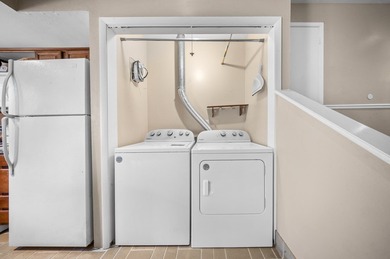 Charming Rayburn Country Condo Near Resort & Lake Enjoy on Rayburn Country Club in Texas - for sale on GolfHomes.com, golf home, golf lot