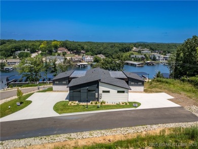 Enjoy Resort Living right in the Heart of Osage Beach!This on The Oaks Golf Course in Missouri - for sale on GolfHomes.com, golf home, golf lot