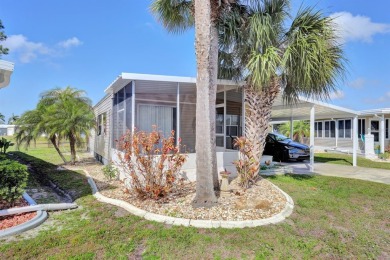 This 1978 home on a premium interior lot is ready for your on Maple Leaf Golf and Country Club in Florida - for sale on GolfHomes.com, golf home, golf lot