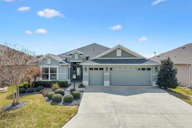 Welcome HOME to this DESIGNER IRIS (AKA KINGFISHER) BLOCK & on Pennbrooke Fairways in Florida - for sale on GolfHomes.com, golf home, golf lot