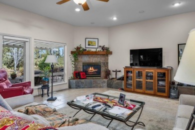 Located in the prestigious 55+ Eagle Crest Community, this on Eagle Crest Golf Resort - Resort Course in Oregon - for sale on GolfHomes.com, golf home, golf lot