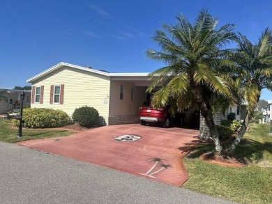 PRICE REDUCED! Welcome to this beautifully maintained home on Four Lakes Golf Club in Florida - for sale on GolfHomes.com, golf home, golf lot