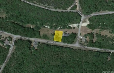 Welcome to Holiday Island of Carroll County, Arkansas. You will on Holiday Island Golf Course in Arkansas - for sale on GolfHomes.com, golf home, golf lot
