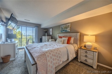 Unbelievably Gorgeous Condo! Step inside this warm, welcoming, & on Seasons Ridge At Four Seasons in Missouri - for sale on GolfHomes.com, golf home, golf lot