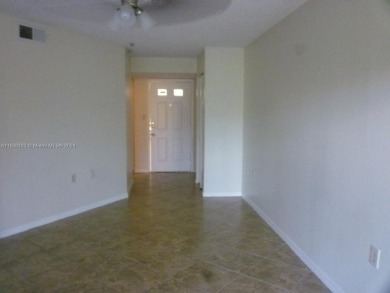 PERFECT FOR INVESTORS!
Great 1/1 - granite kitchen counter tops on Bear Lakes Country Club in Florida - for sale on GolfHomes.com, golf home, golf lot