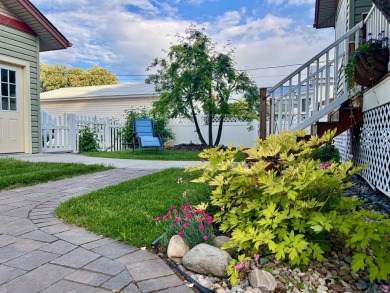A True Creampuff--exceptionally well-maintained and full of on Buffalo Hill Golf Club in Montana - for sale on GolfHomes.com, golf home, golf lot