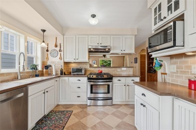 A True Creampuff--exceptionally well-maintained and full of on Buffalo Hill Golf Club in Montana - for sale on GolfHomes.com, golf home, golf lot