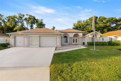 Amazing and spacious 2-bedroom, 2-bathroom home in the highly on Ocala Palms Golf and Country Club in Florida - for sale on GolfHomes.com, golf home, golf lot